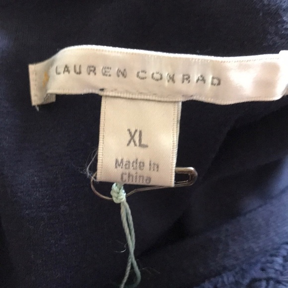 LAUREN Conrad Botanical Beauty Top - Picture 3 of 4